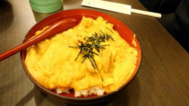 「串焼処一番どり」食記，東京青山親子丼推薦，雙子大樓的隱藏版美食
